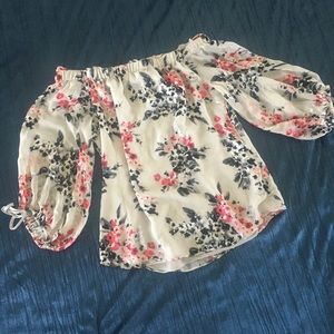 White House Black Market Floral OTS Top Size S
